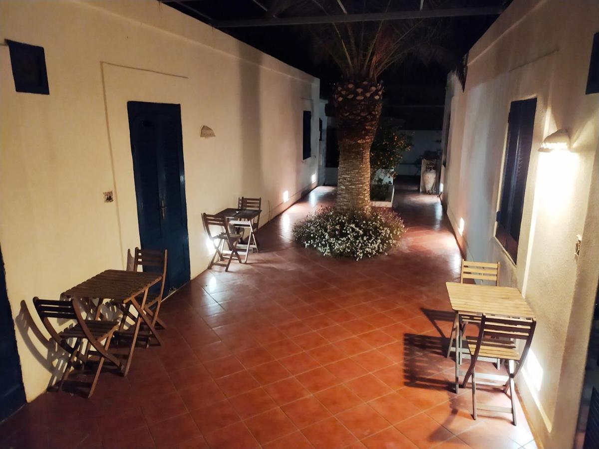 Il Villaggio Eoliano Santa Marina Salina Buitenkant foto