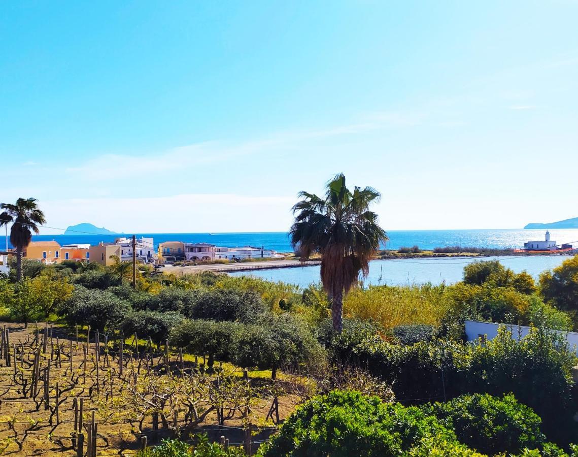 Il Villaggio Eoliano Santa Marina Salina Buitenkant foto
